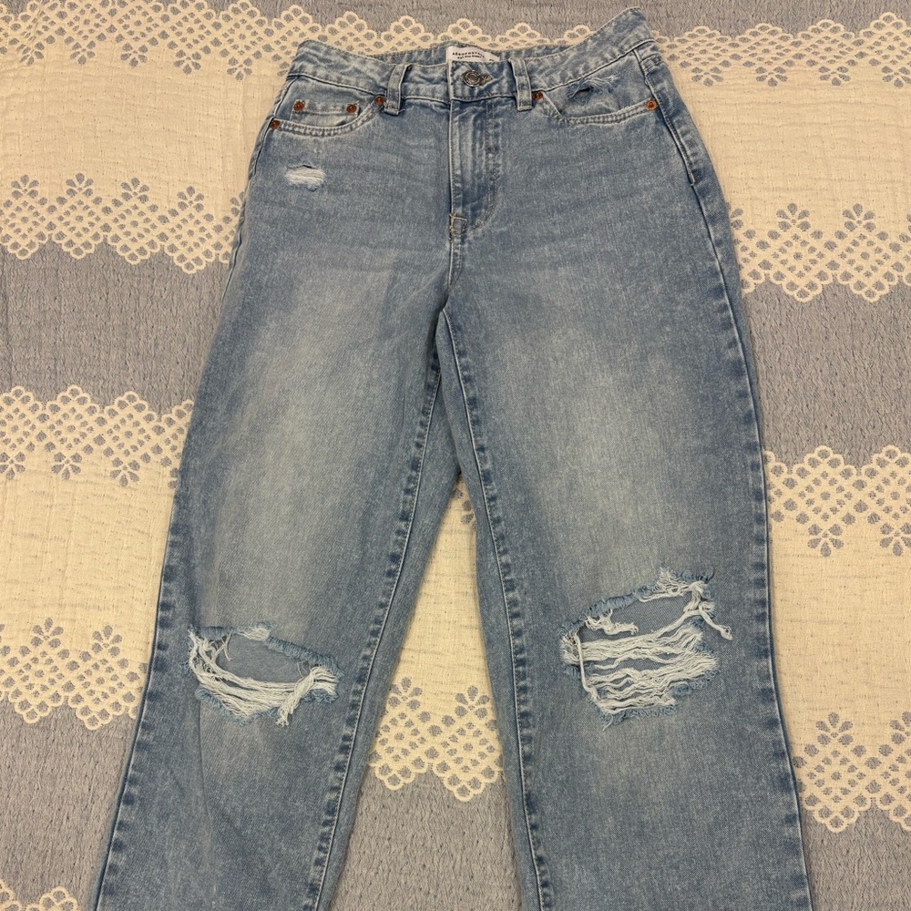 Aeropostale Light Blue Distressed Straight Leg Jeans
